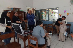 Bantu Siswa Kurang Mampu, MNC Peduli Gelar Pemeriksaan Mata dan Bagikan Kacamata Gratis di Salatiga