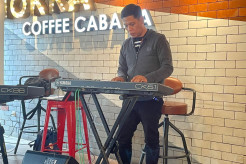 Gelaran Konser BerSratus Turut Pamerkan Keyboard Baru YMID