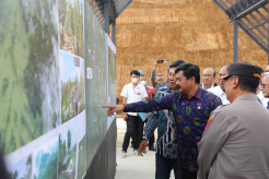 Kedepankan Aspek Humanis dalam Tangani Konflik Pertanahan Megamendung, Menteri Hadi: Aset PTPN Tidak Hilang, Warga Dapat Akses Usaha