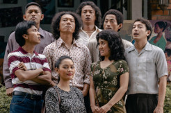 CERMIN: Panggung Srimulat dan Perspektif Orang Luar
