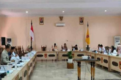 Eksekutif-Legislatif di Kobar Tengah Membahas Ranperda dalam Rapat Paripurna