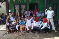 Bazar Minyak Goreng Murah dari Caleg Perindo Ilham Fuaddy Disambut Antusias Warga Ciamis