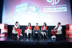 HUT 90 Tahun, Lifebuoy...