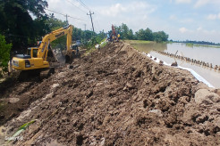 Banjir Rendam 98 Desa dan Lumpuhkan Jalur KA di Kabupaten Grobogan
