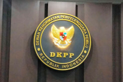 Disanksi DKPP karena...