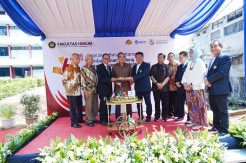 Rayakan Dies Natalis ke-61, FHUP Gelar Peletakan Batu Pertama Gedung Pascasarjana dan Student Center