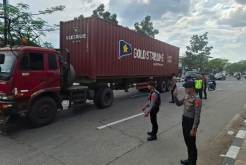 Wakapolda Jabar Pimpin Langsung Penyekatan Truk Sumbu 3 di Sumedang, 85 Kendaraan Terjaring Operasi Ketupat Lodaya 2026