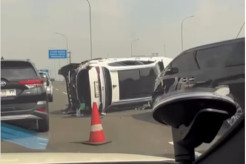 3 Kendaraan Kecelakaan di Tol Becakayu, 8 Orang Dilarikan ke Rumah Sakit
