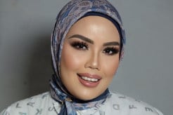 Lelah Terus Dihina, Elly Sugigi Rela Habiskan Rp100 Juta untuk Oplas Hidung dan Mata