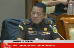 DPR Minta Komjak Proaktif Awasi Penanganan Perkara Febrie Adriansyah