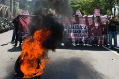 Gelar Demo di Depan Kejati Jatim, KEMAKI Sampaikan 10 Tuntutan