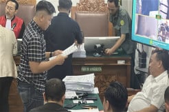 Polda Metro Jaya Serahkan Tumpukan Dokumen di Sidang Praperadilan Roy Suryo