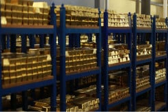 Mengapa Venezuela Masih Tak Bisa Ambil 31 Ton Emas yang Disimpan di Bank of England?