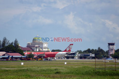 Kemenhub Hentikan Sementara Aktivitas Penerbangan Komersil Terjadwal di Sejumlah Bandara