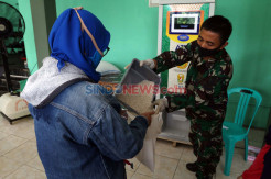 Kodim Depok Sediakan ATM Beras Gratis Untuk Warga
