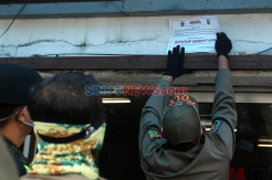 Langgar Aturan PSBB, Toko Alat Tulis Kantor di Kebun Sirih Disegel