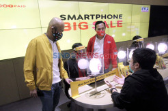 Indosat Kembali Buka Gerai dengan Protokol Kesehatan Ketat