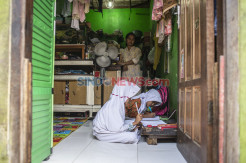 Orang Tua Murid di Cilincing Mengeluh, Pembelajaran Jarak Jauh Terkendala Kuota Internet