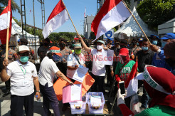 Pemegang Surat Ijo Tagih Janji Wali Kota Risma Cabut SIPT