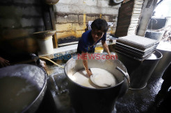 Meski Permintaan Turun, Industri Tahu Rumahan Tetap Bertahan di Tengah Pandemi Covid-19