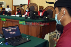 Lakukan Aksi Walk Out, Jerinx Jalani Sidang Perdana Kasus Ujaran Kebencian