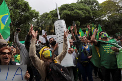 Pertanyakan Vaksin Covid-19, Warga Protes ke Gubernur Sao Paulo Brasil