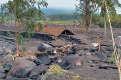 Topan Goni Hancurkan Sejumlah Rumah di Albay Filipina