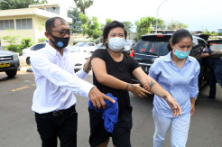 Polisi Tangkap Pelaku Adegan Mesum di Halte Kramat