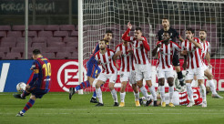 Gasak Athletic Bilbao 2-1, Barcelona Geser Madrid di Klasemen