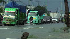 Tiga Hari Tergenang Banjir, Jalanan di Jalur Pantura Mulai Rusak