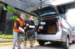 Kasus Korupsi Bansos, KPK Gelar Rekonstruksi Penyerahan Sepeda Bromptom