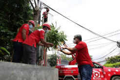 Pastikan Layanan Tetap Normal, Direksi Telkom Tinjau Lokasi Terdampak Banjir