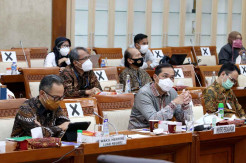 Kemendag dan Kemenlu Raker Bersama Komisi VI DPR Bahas Kemitraan Ekonomi Kreatif