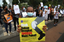 Wartawan Surabaya Disekap dan Dianiaya, Puluhan Jurnalis Surabaya Turun Jalan