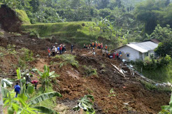 Timbun Satu Rumah, Tanah Longsor di Sukabumi Tewaskan Seorang Anak