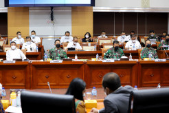 Bahas Situasi Keamanan di Papua, Wamenhan, KSAD, KSAL dan KSAU RDP dengan Komisi I DPR