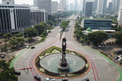 Foto Udara Kawasan Patung Bundaran Senayan Saat Pemberlakuan PPKM Darurat