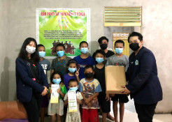 Cegah Penularan Covid-19, Mahasiswa Hikmahbudhi Bagikan 150.000 Masker