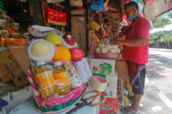 Penjualan Parcel Buah Meningkat di Masa PPKM Darurat