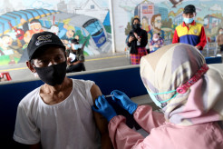 Percepatan Vaksinasi Menuju Herd Immunity