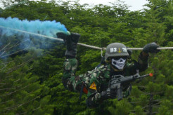 Atraksi Kemampuan dan Ketangkasan Prajurit TNI AL