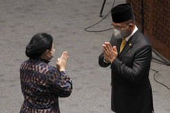 Penetapan Wakil Ketua DPR Lodewijk F Paulus