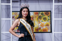 Potret Cantik Miss Indonesia 2020 Carla Yules yang Goes To Miss World 2021