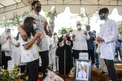 Pemakaman Legenda Bulu Tangkis Verawaty Fajrin