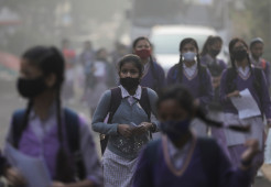 Dua Minggu Ditutup karena Polusi Udara Parah, Sekolah di New Delhi India Kembali Dibuka