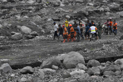 Pencarian Korban Letusan Gunung Semeru Terus Dilakukan