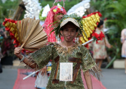 Komitmen Peduli Lingkungan, ICM Gelar Parade Busana Berbahan Daur Ulang