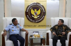 Sekjen KemhanTerima Kunjungan Ketua Majelis Biro Klasifikasi Indonesia