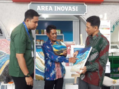 Perkenalkan UMKM Binaan YDBA, #AsikBersamaUMKM Hadir di GIIAS 2023
