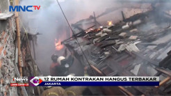 12 Rumah Kontrakan di Kawasan Klender Hangus Terbakar